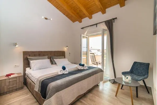 Villa Silver Novigrad With Private Pool 0*, Novigrad Istria