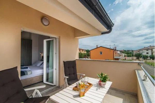 Villa Silver Novigrad With Private Pool Novigrad Istria