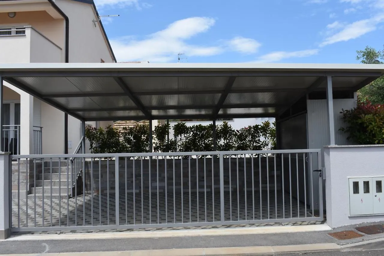 Villa Silver Novigrad With Private Pool Kroatien